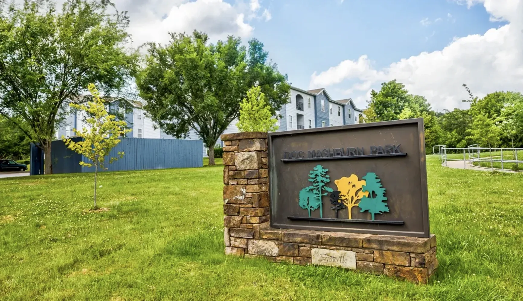 Mountain View Apartment complex, Arkansas