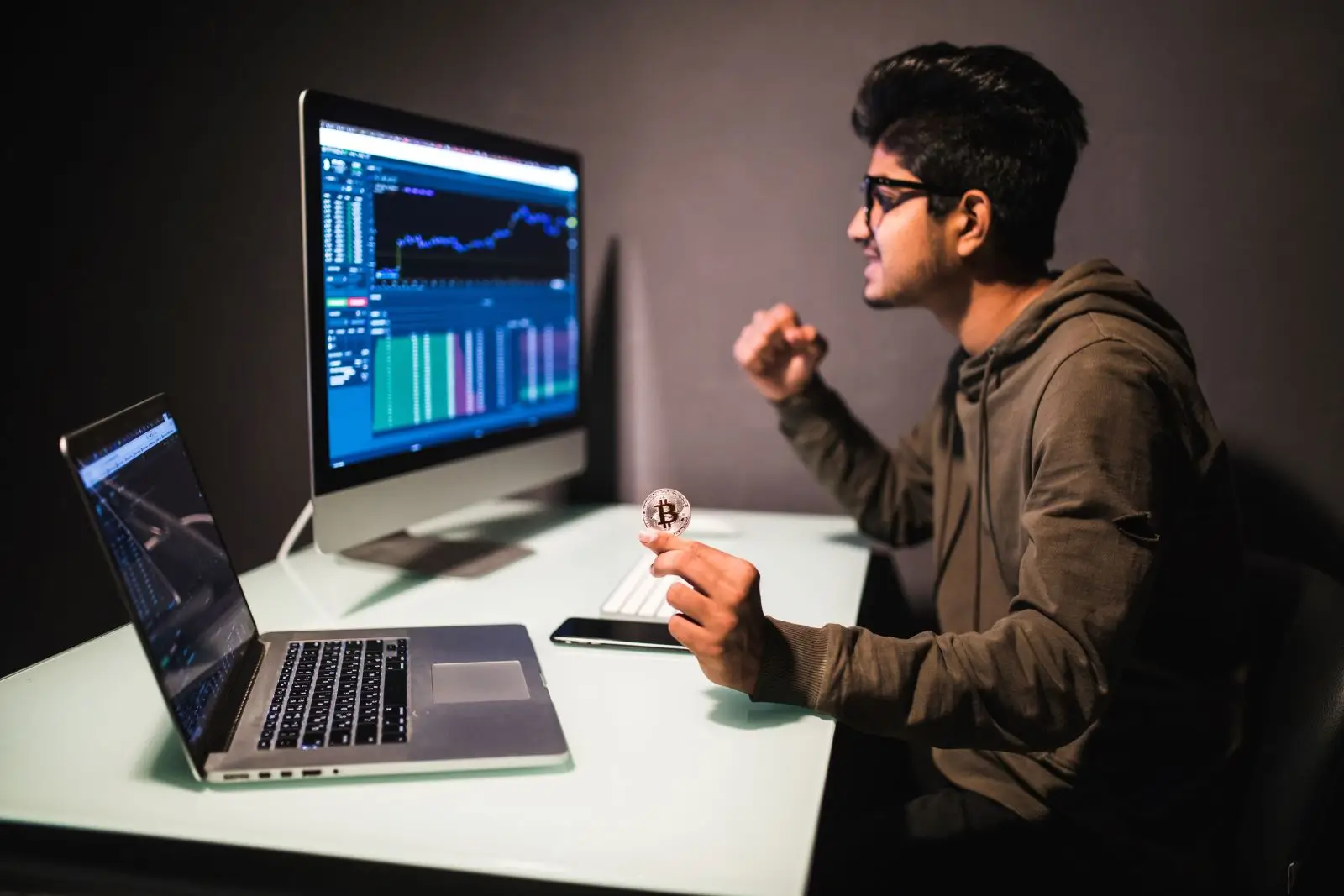 Trader Cryptocurrency arbitrage